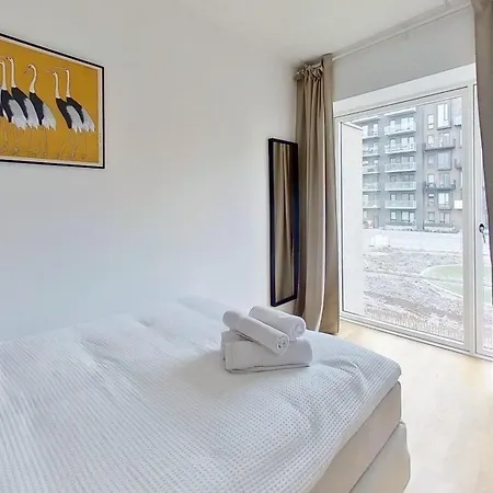 Modern 3-bed With Balcony Apartment Kopenhagen