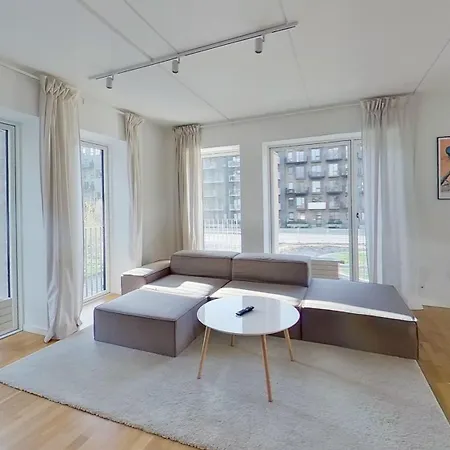 Modern 3-bed With Balcony * Kopenhagen